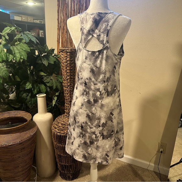 Balance Collection Dress - Picture 2 of 4